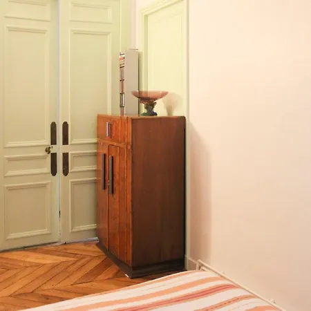 Appartamento Lovely Spacious Nest Near Pigalle Parigi